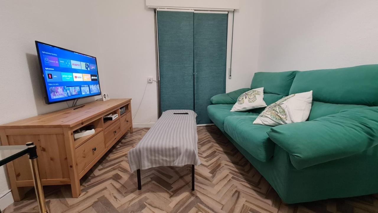 Apartamento Nana - Wifi Y Netflix Lägenhet Valladolid Exteriör bild